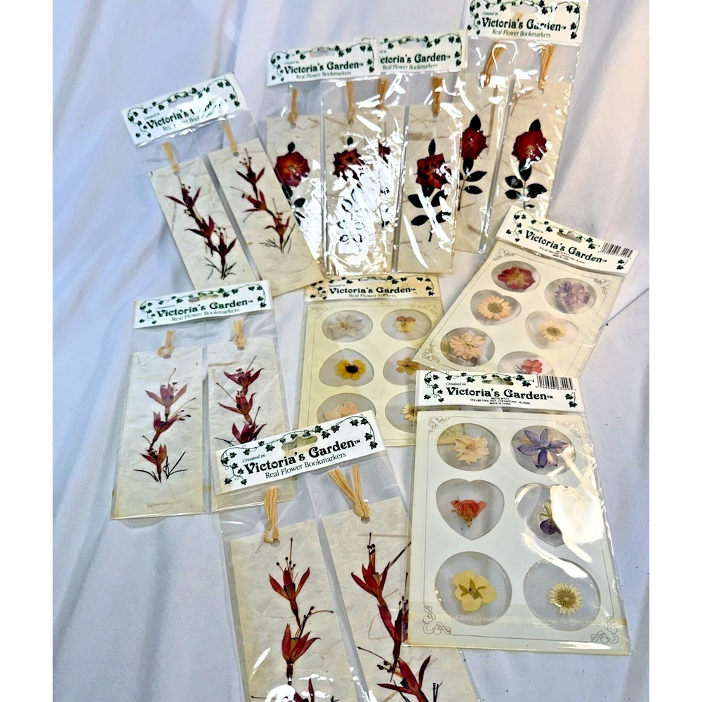 VICTORIA'S GARDEN REAL PRESSED FLOWER Stickers/Bookmarks 9 New Packages